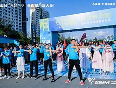 包含