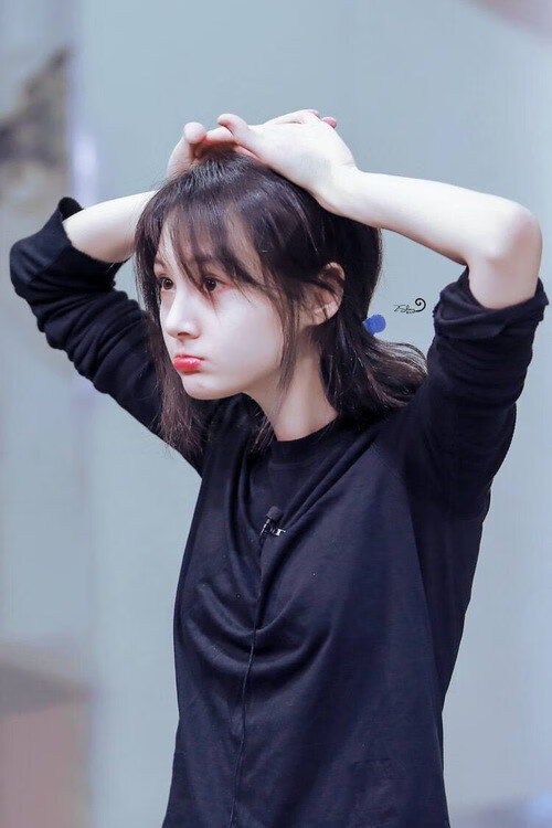 乌克兰战胜科索沃，小组出线仍有机会，乌克兰对战
