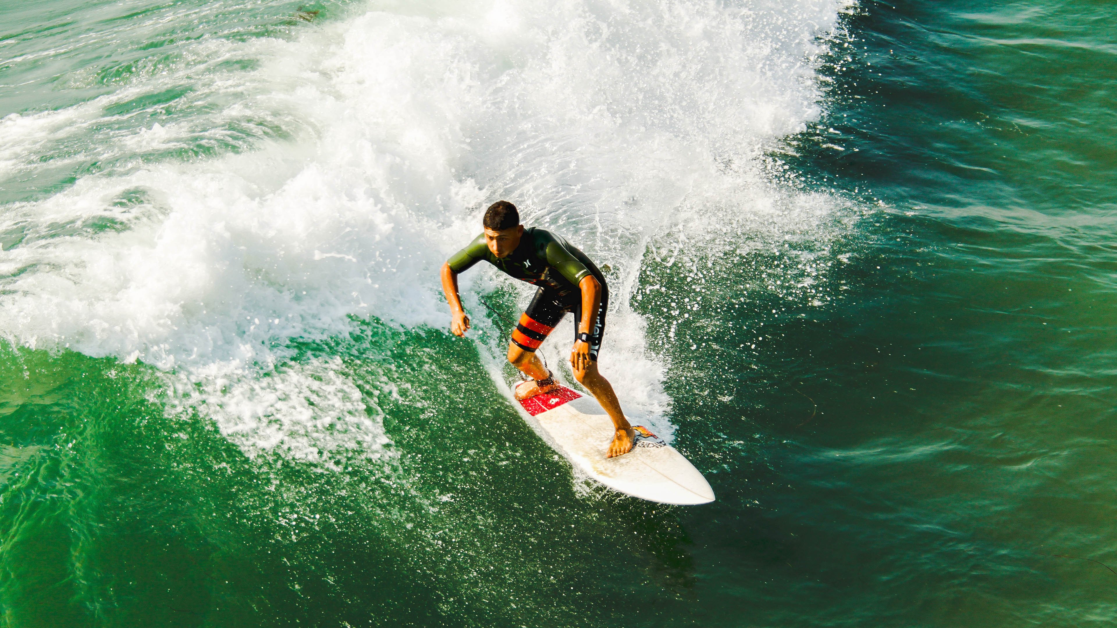 开云集团中国官网-半场焦点：54-51，北京队稍占优势，比赛激烈进展中！，北京鶸队